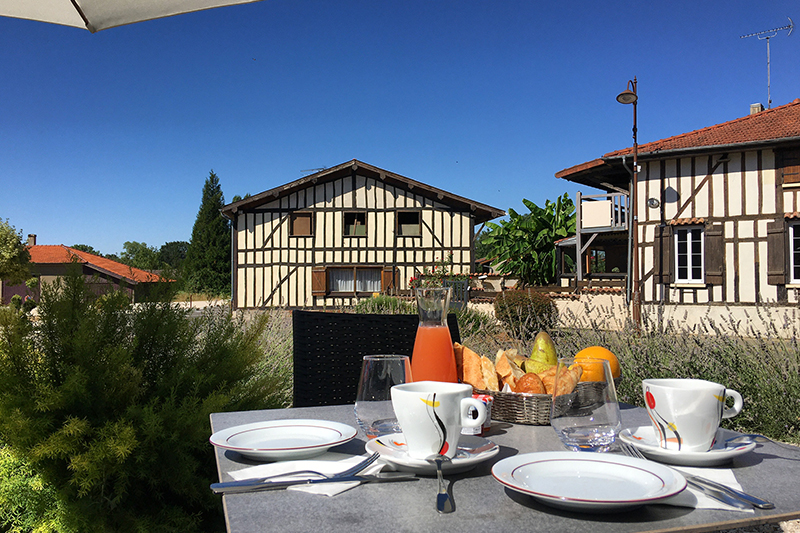 Hôtel et restaurant à Giffaumont-Champaubert