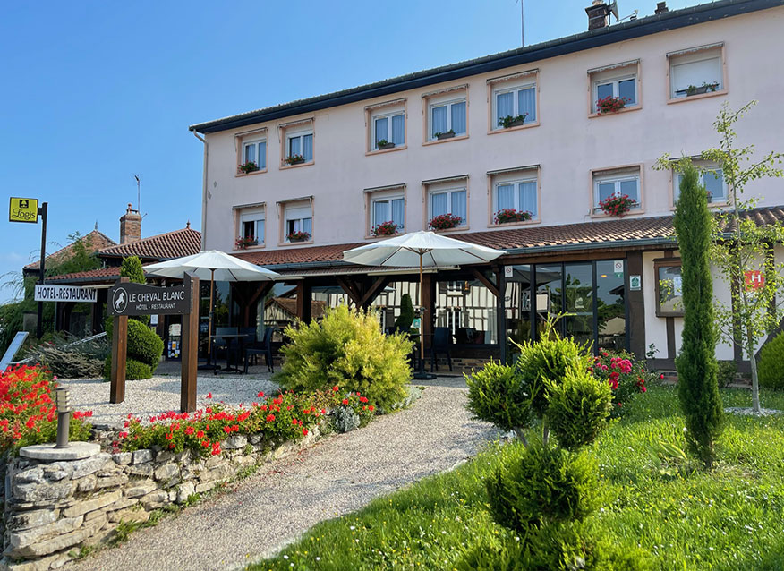 Hôtel** Le Cheval Blanc
