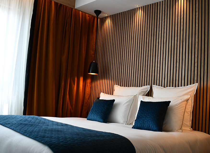 Hôtel** Le Cheval Blanc